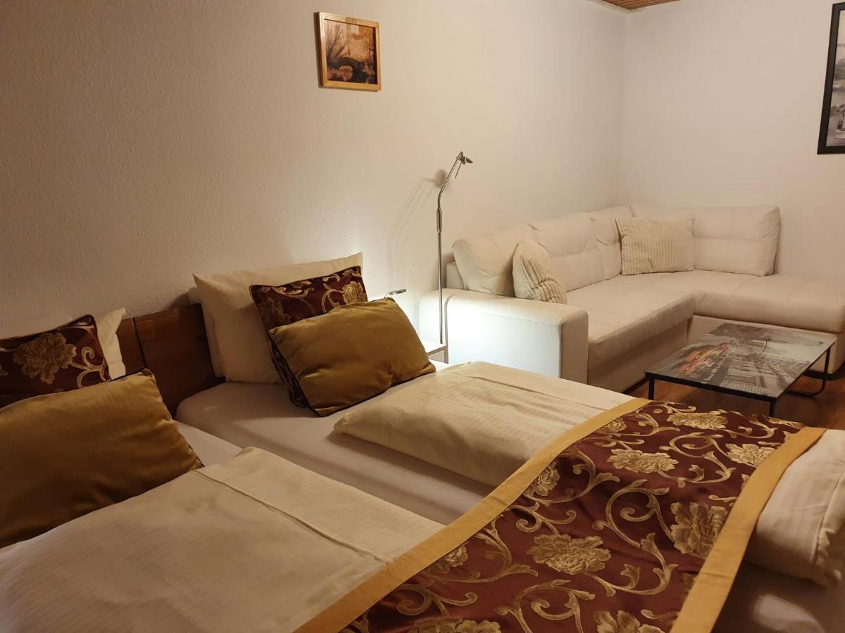 Apartment Lane Tiny Homes, Nahe Messe